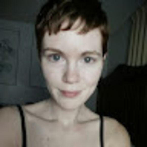 Meet your Posher, Ali - Picture 1 of 1